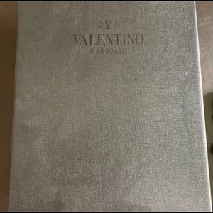 Valentino Garvani Size 42